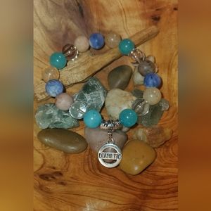 Personalized diabetic bracelet